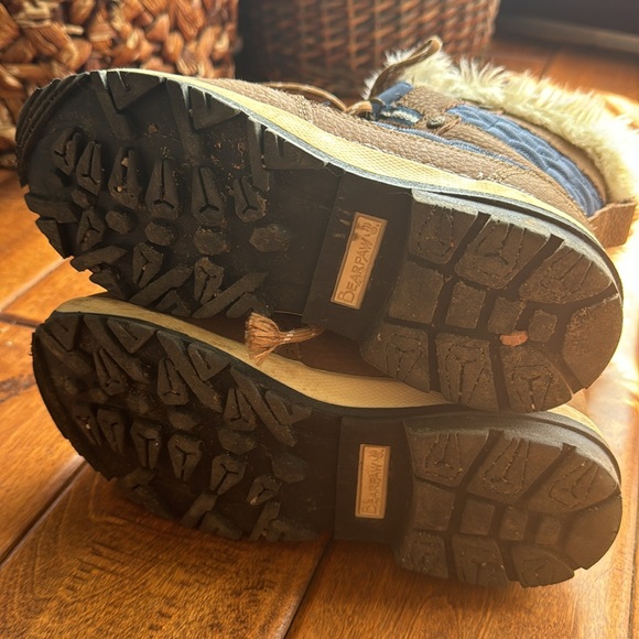 Bearpaw unisex snow boots sz 3y - Picture 4 of 5